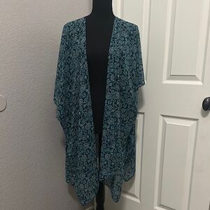 Teal Forever 21 Patterned Kimono Cardigan - Size 0X